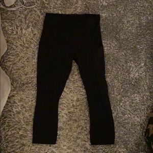 Lulu lemon crop pants